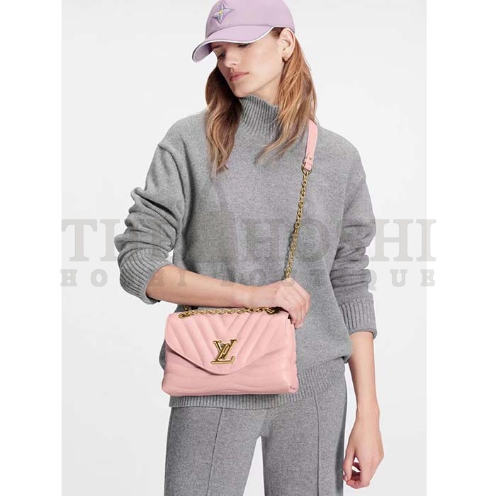 L0vis Vvtt0n LV Women New Wave Chain Bag MM Handbag Pink Smooth Cowhide Master Quality