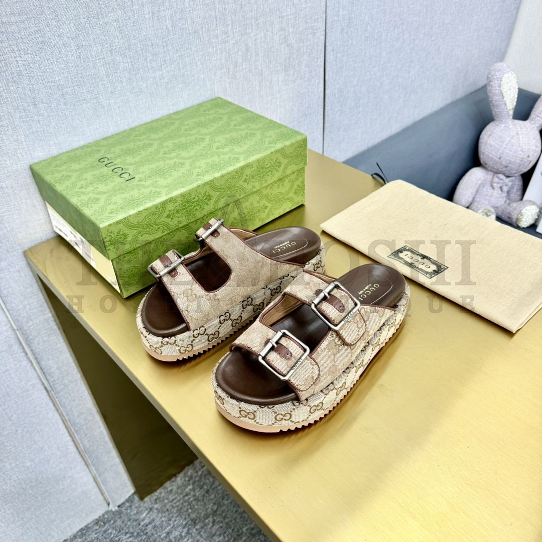 Gvc*1 sandals Master Quality