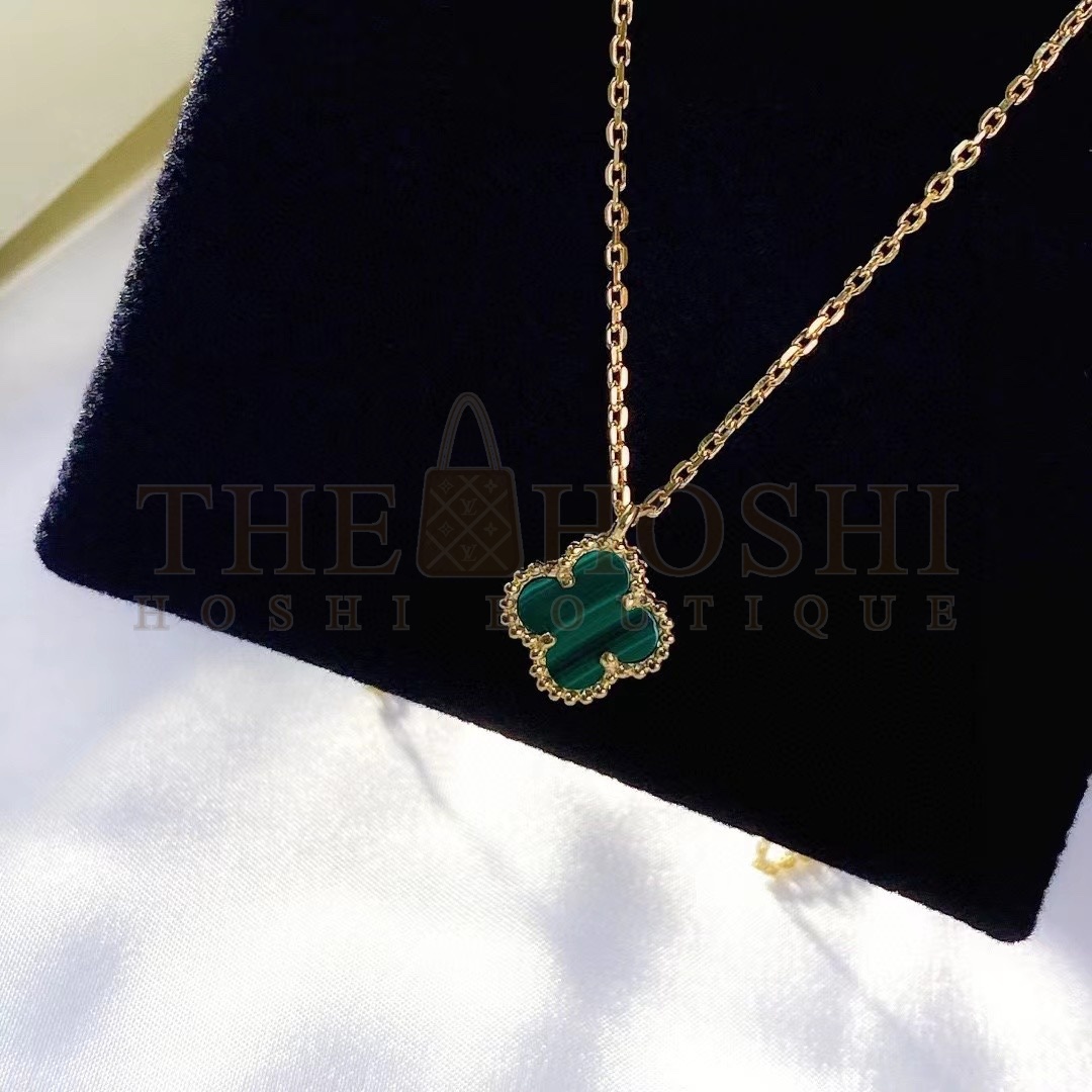 V*n Cl**f & Arpels Mini Clover Necklace, Sweet Alhambra pendant, Various colors available Master Quality