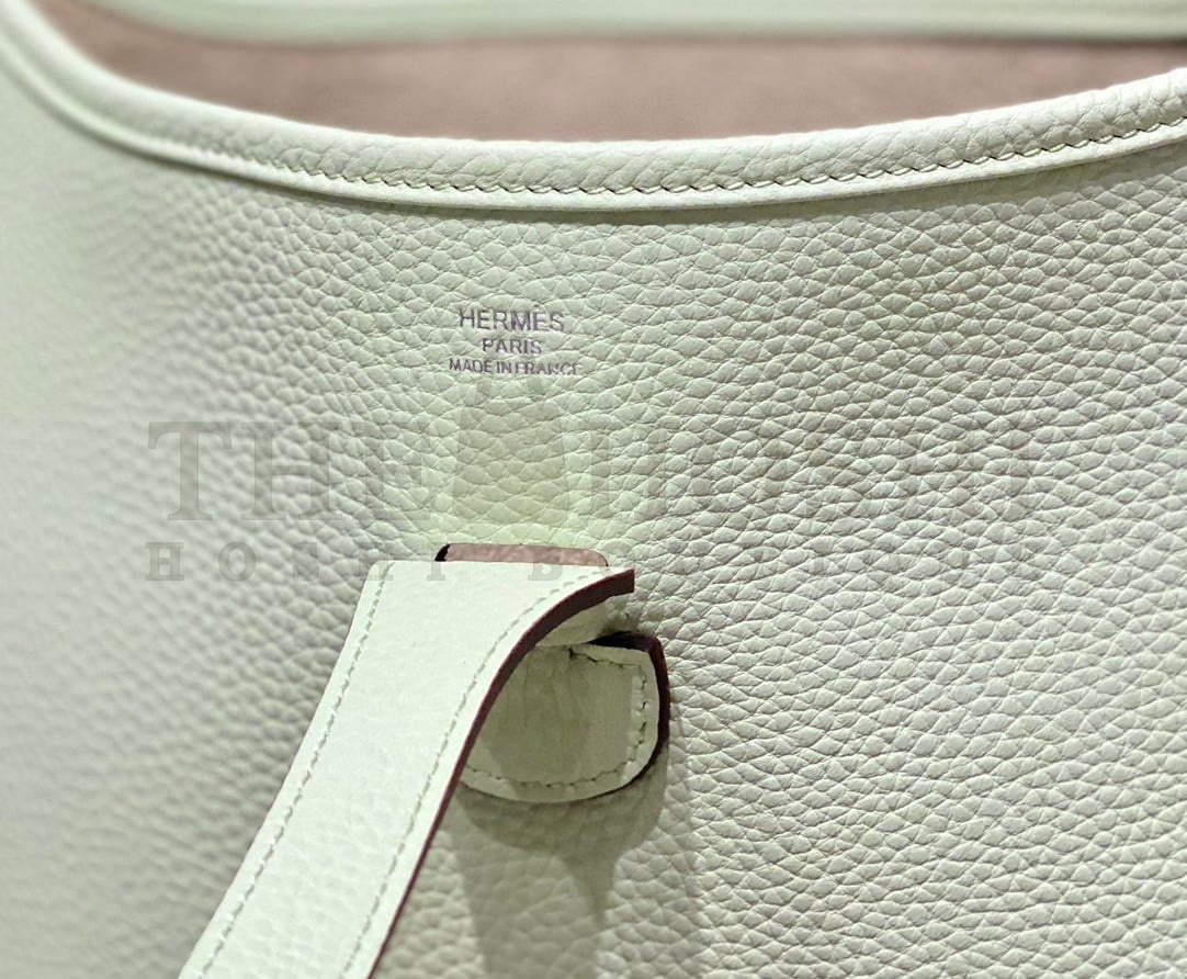 H**me5 Evelyne III 29 Bag in Vert Fizz Clemence Leather Master Quality