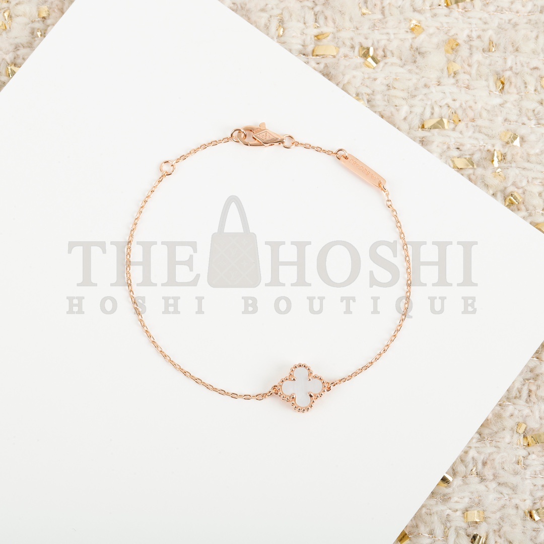 V*n Cl**f ARPELS SWEET ALHAMBRABRACELET1MOTIF MOTHER-OF-PEARL18K  bracelet silver gold rose gold Master Quality