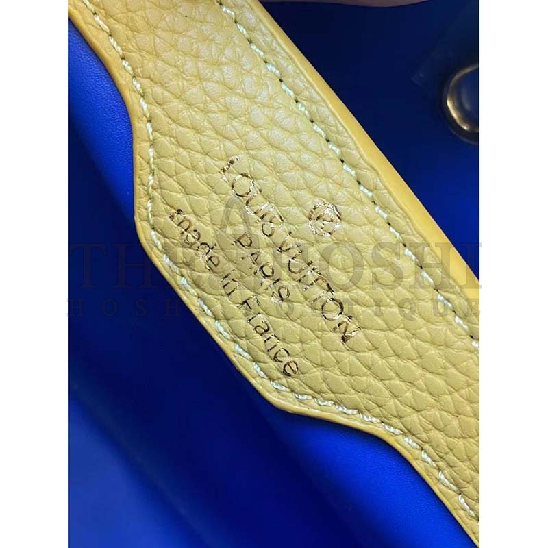 L0vis Vvtt0n LV Women Capucines BB Handbag White Taurillon Leather Master Quality