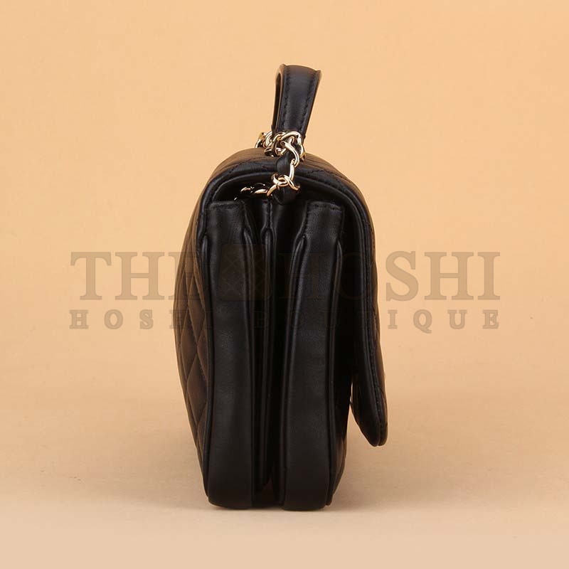 Ch**el Women CF Flap Bag in Calfskin Leather with Top Handle-Black Master Quality