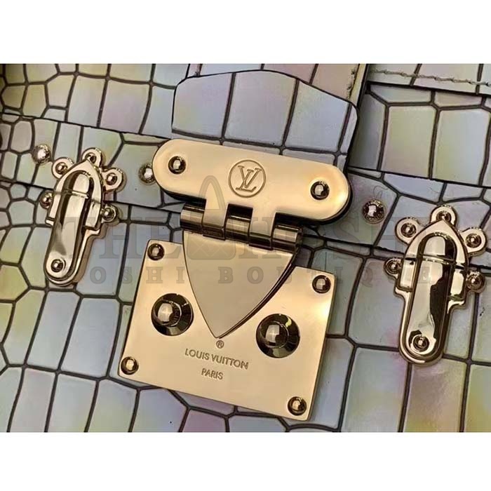 L0vis Vvtt0n LV Women Petite Malle Handbag Royal Garden Soft Shine Alligator Leather Master Quality