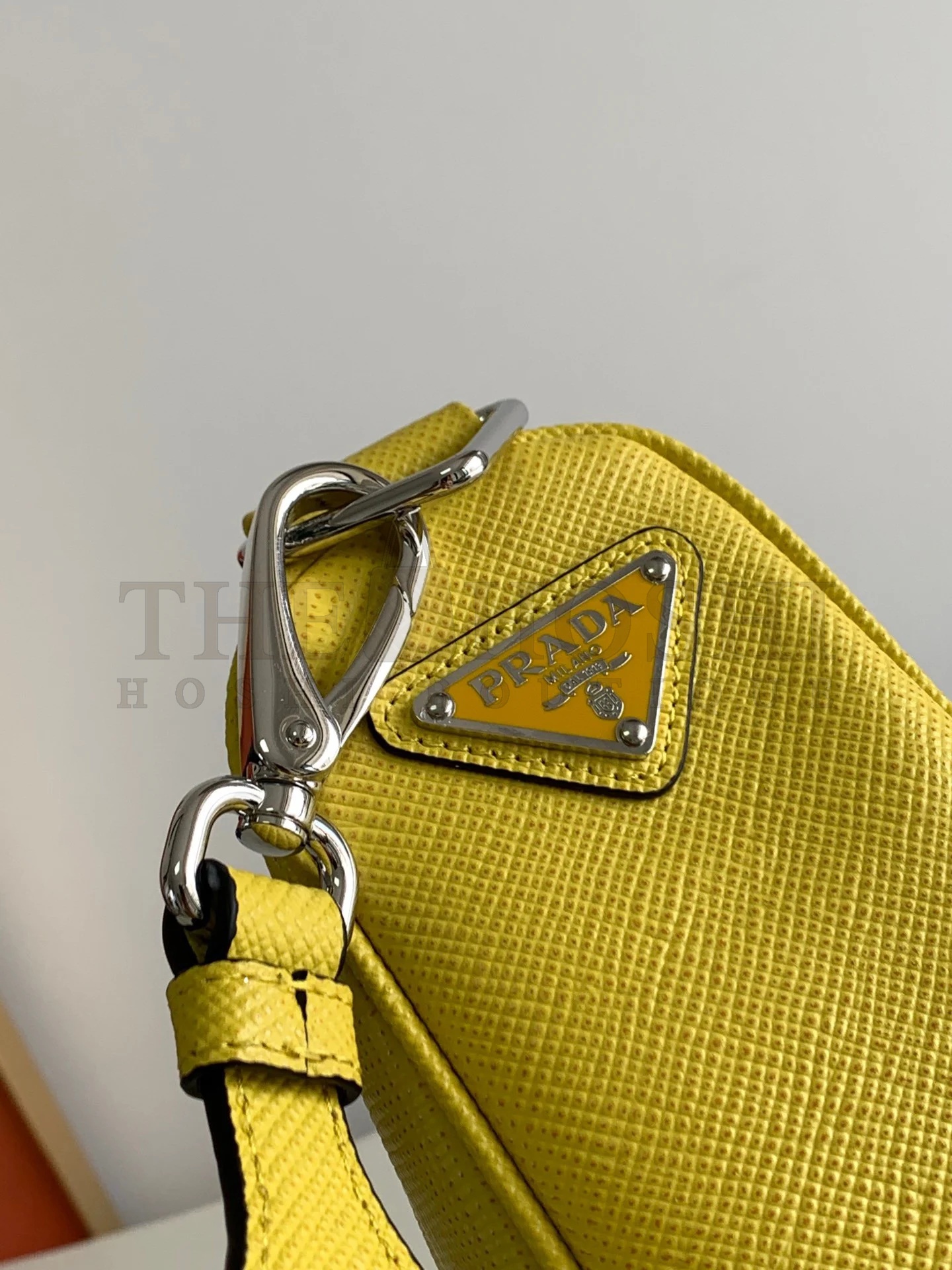 Pra*a Triangle Shoulder Bag In Yellow Saffiano Leather Master Quality