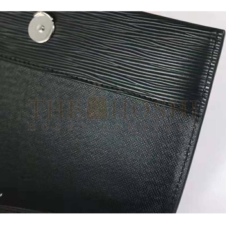 L0vis Vvtt0n LV Women Cléry Pochette Bag in Epi Grained Cowhide Leather-Black Master Quality