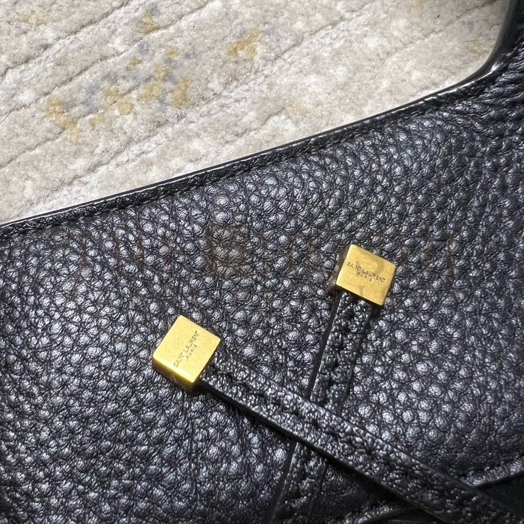 Sa1nt Lau*nt Bea Tote Bag in Black Grained Leather Master Quality