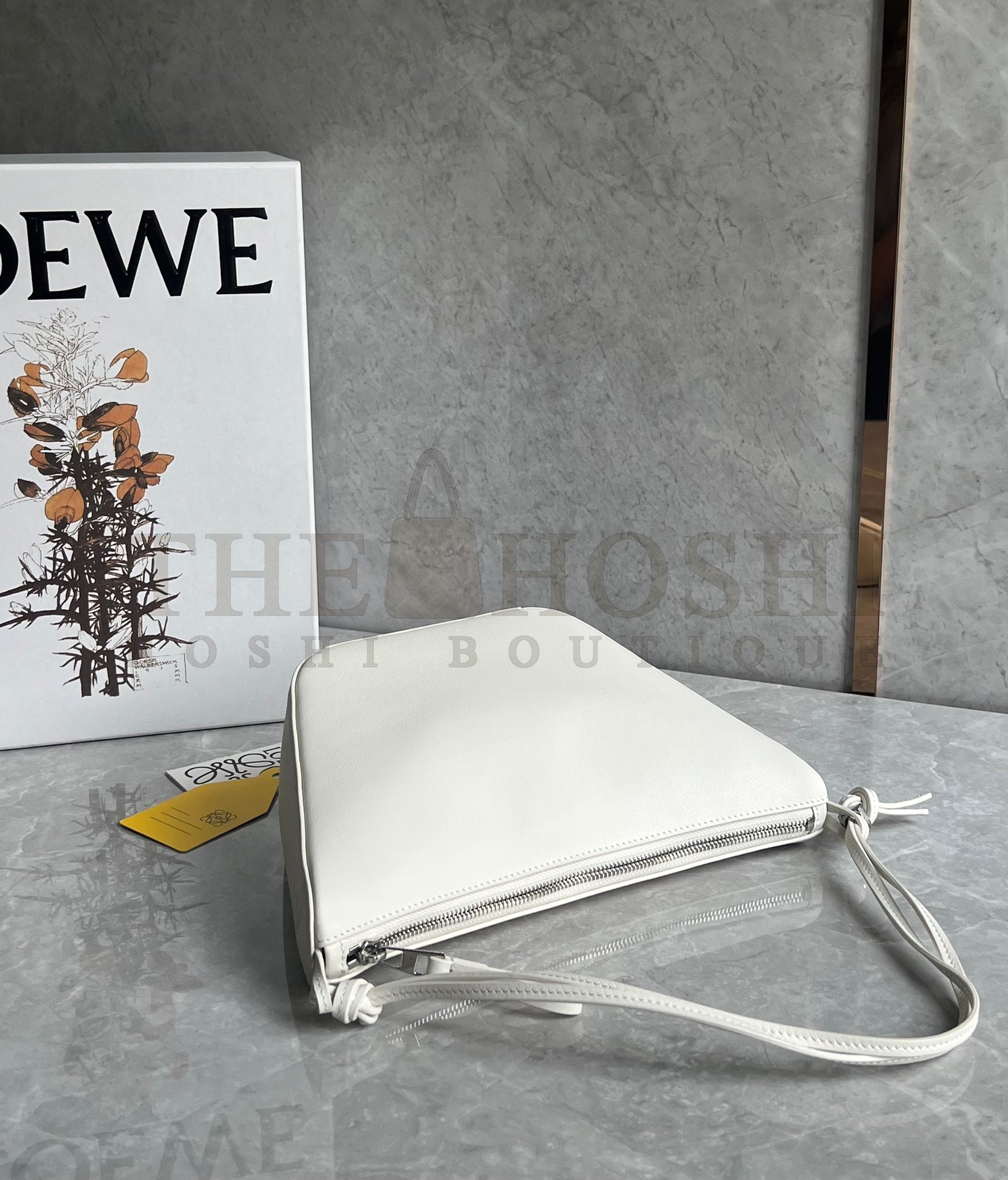 L0ew* Mini Hammock Hobo Bag in White Calfskin Master Quality