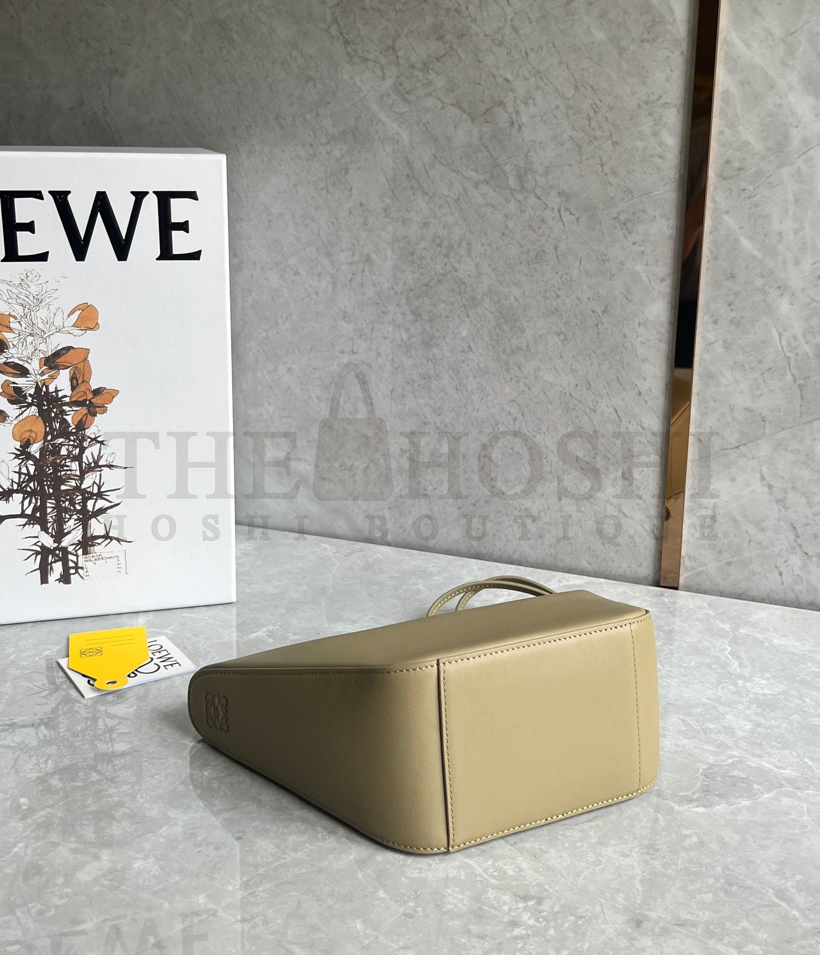 L0ew* Mini Hammock Hobo Bag in Clay Green Calfskin Master Quality