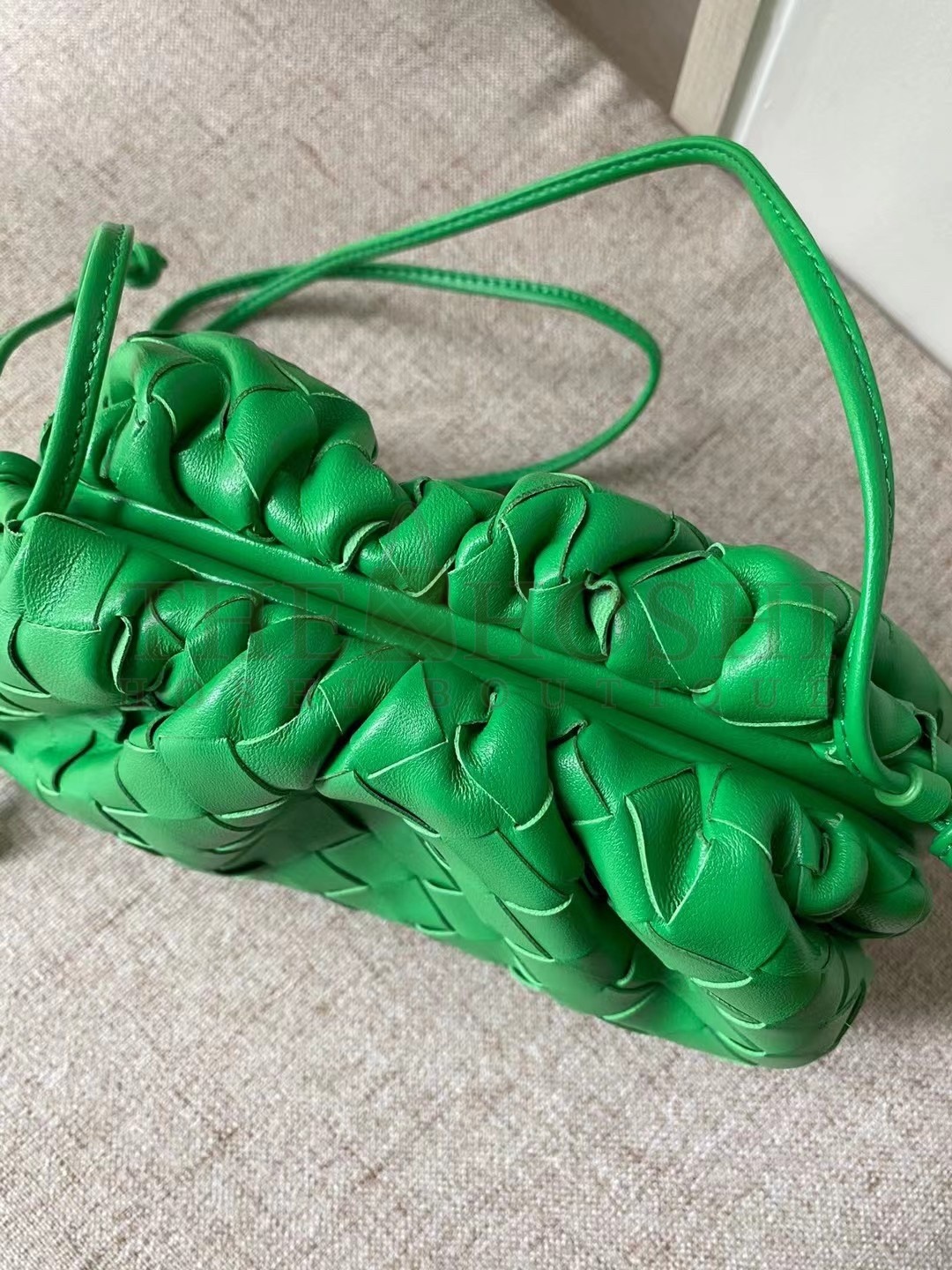 B0tt*ga Ven*ta Mini Pouch In Green Intrecciato Lambskin Master Quality