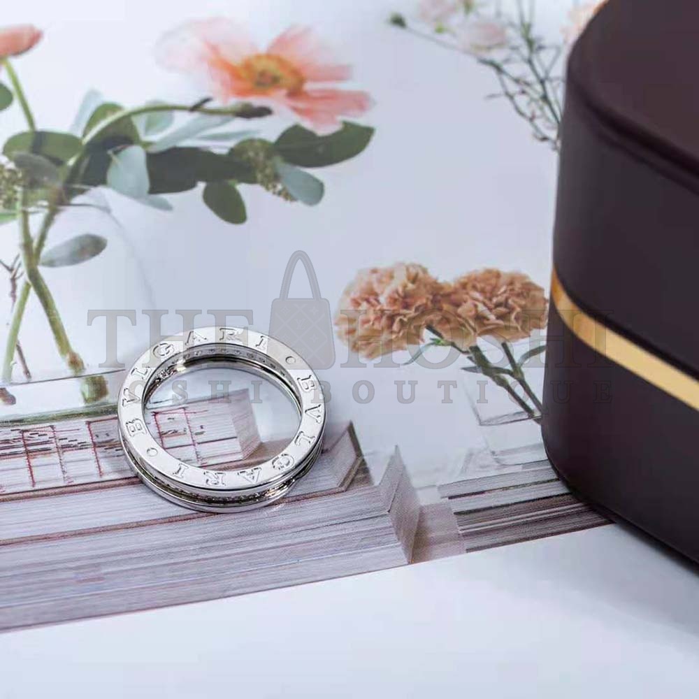Bv1g*ai Women B.zero1 One-Band Ring in 18 KT White Gold Set with Pave D1am0nds on the Spiral Master Quality