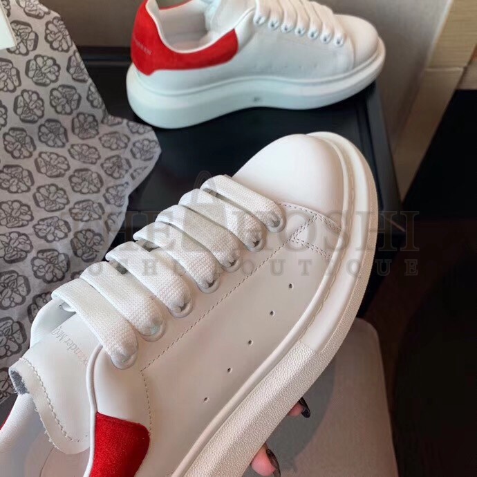 A1exa*der Mcqv*en Women