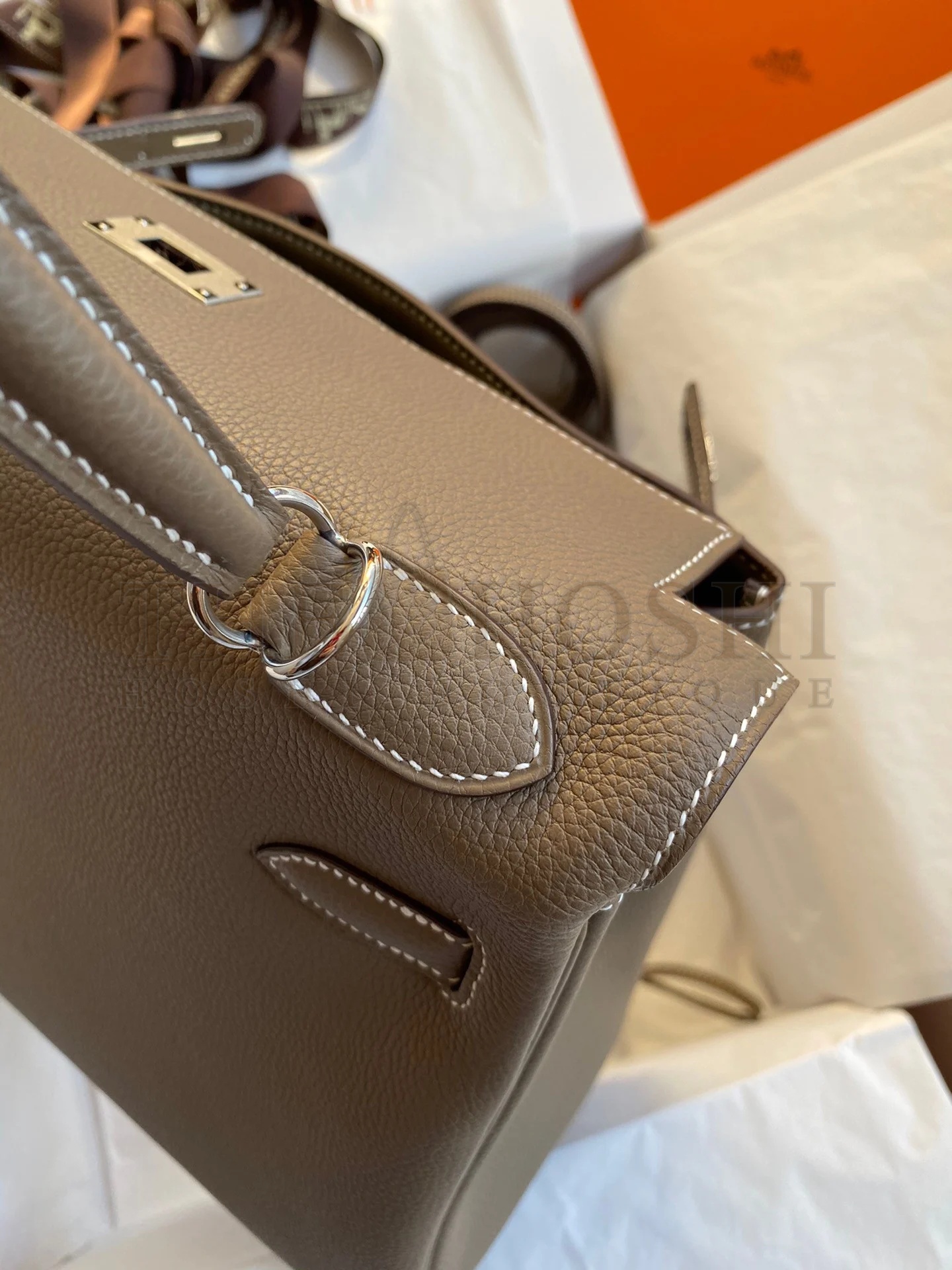 H**me5 Kelly Retourne 32 Handmade Bag In Taupe Clemence Leather Master Quality
