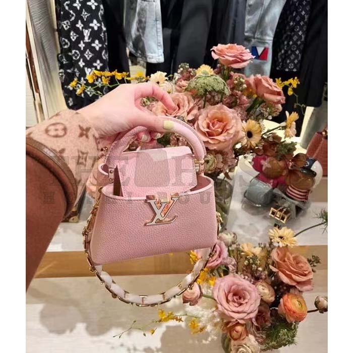 L0vis Vvtt0n LV Women Capucines Mini Handbag Jasmine Pink Taurillon Leather Master Quality