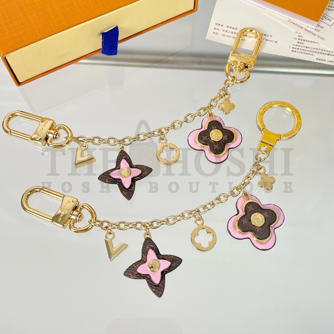 L0vis Vvtt0n LV Spring Street Chain Keychain Gold Monogram Charm Master Quality