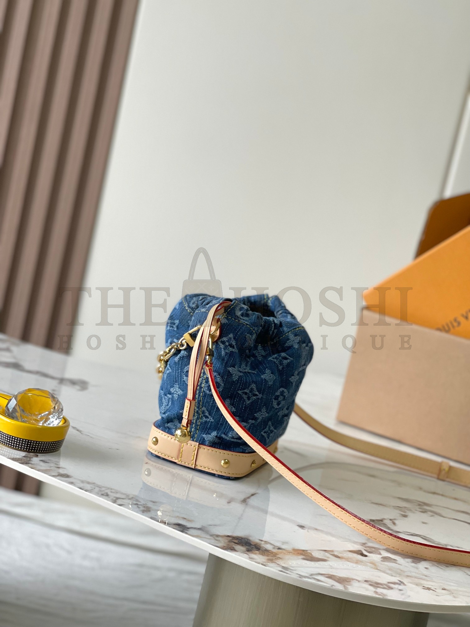 L0vis Vvtt0n LV Nano Noe Denim Drawstring Shoulder Bag M83043 20.5x17.5x8.8cm Master Quality