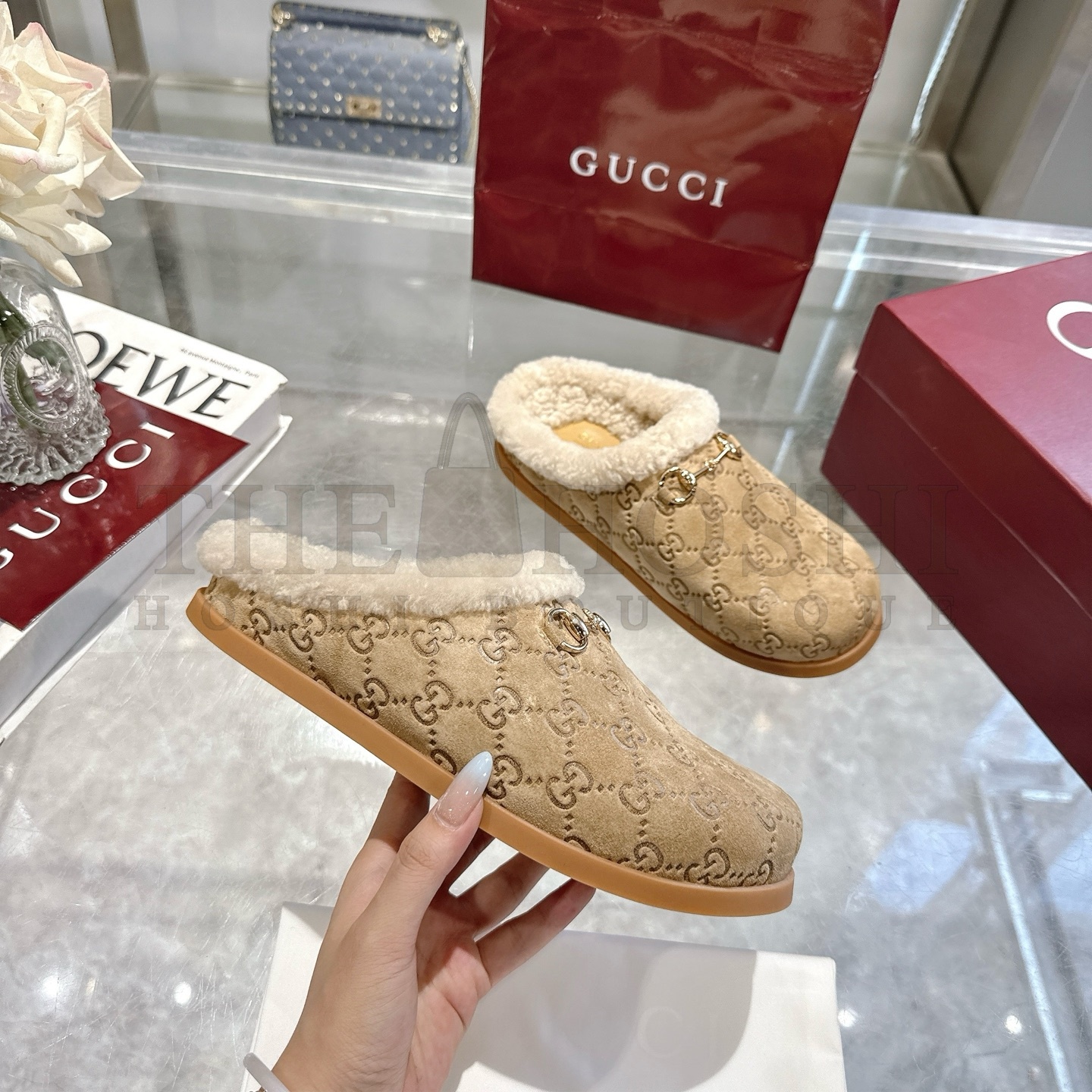 Gvc*1 Yellow Leather Horsebit-Detailed Shearling-Lined Mules Sandals Sizes 36-42 Master Quality