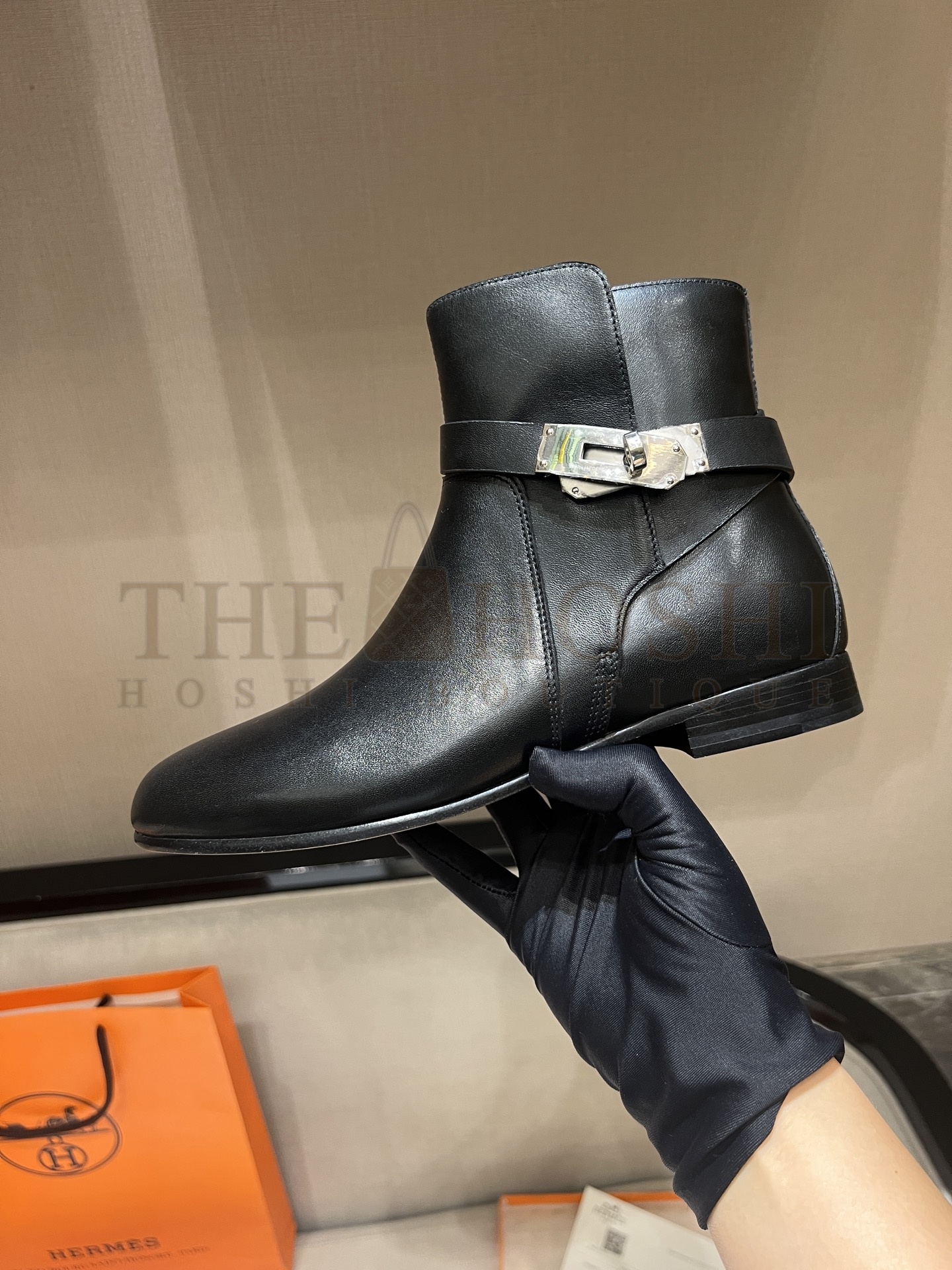 H**me5 H**me5 Neo Kelly Buckle Equestrian Leather Ankle Boots Women 35-40 Master Quality