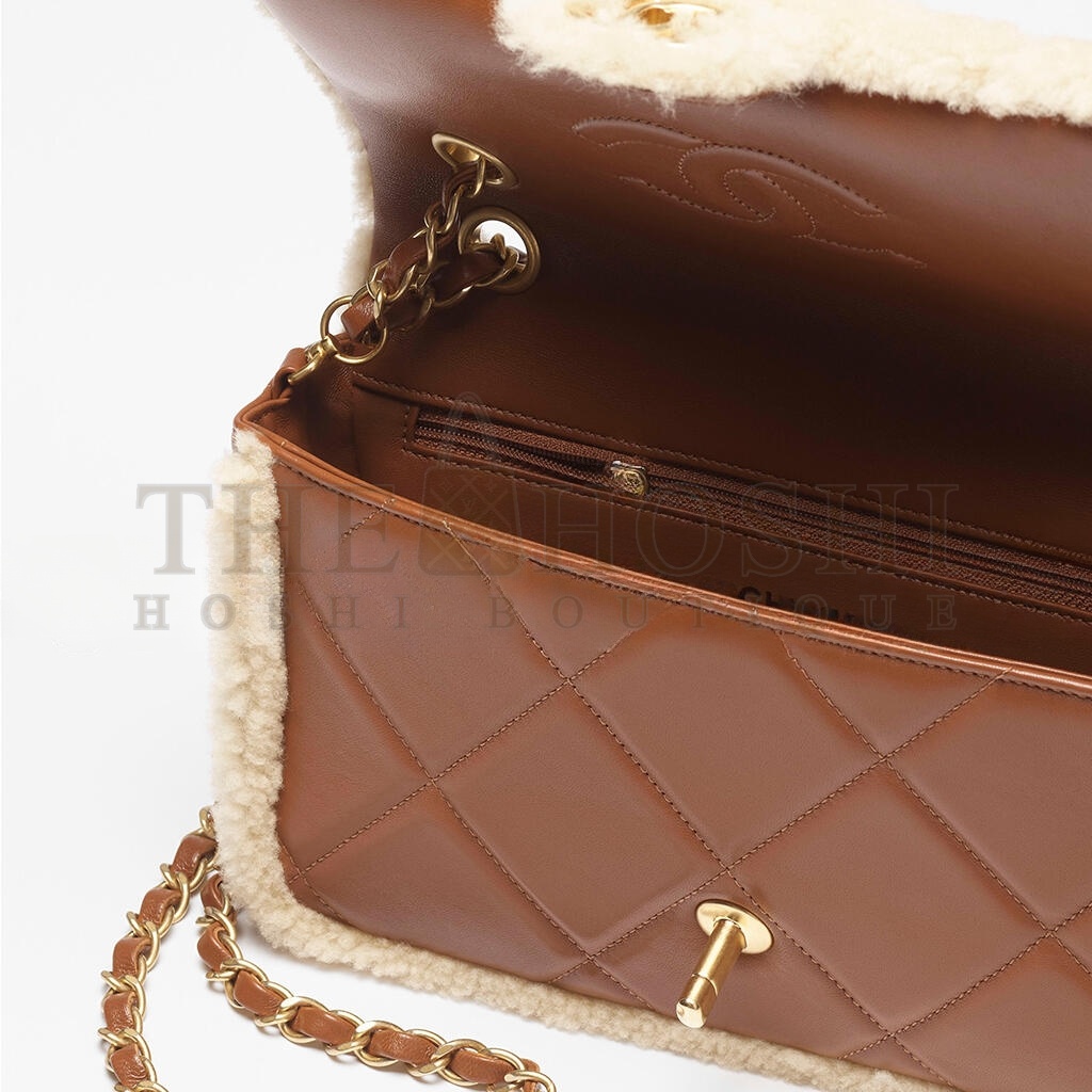 Ch**el SHEARLING LAMBSKIN &amp; GOLD-TONE METAL FLAP BAG AS5149 (23.5*16*7.5cm) Master Quality