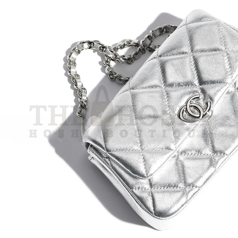 Ch**el CLUTCH WITH CHAIN AP4593 (16.5x10x5cm) Master Quality