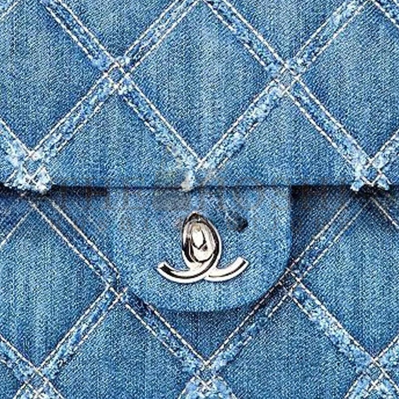 Ch**el DENIM CLASSIC FLAP BAG AS1559 (25*16*9cm) Master Quality
