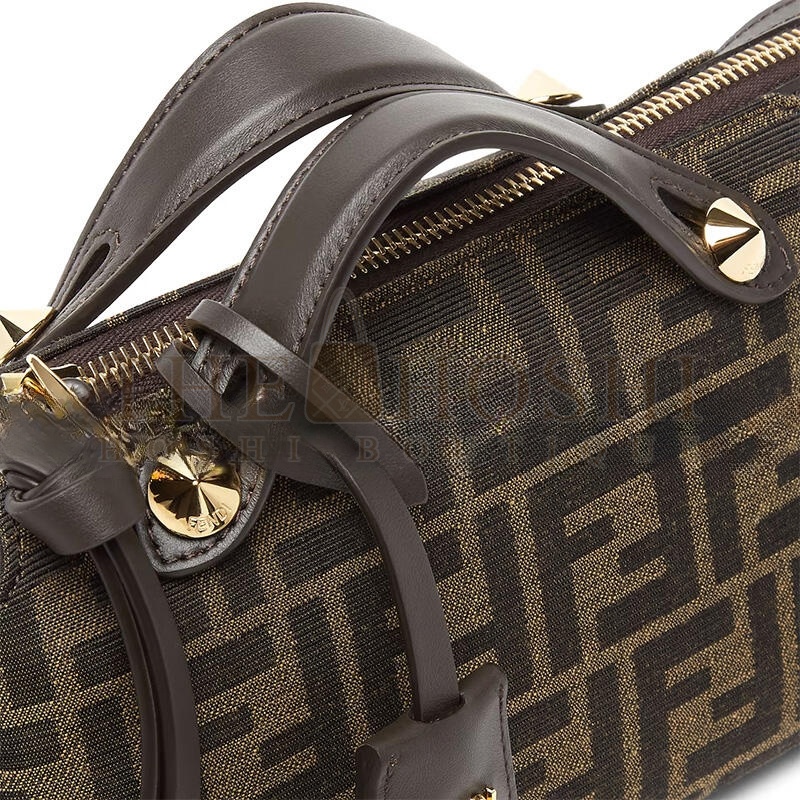 F**di BY THE WAY SOFT MINI 8BS098AFPMF1GL7 (20*12*9cm) Master Quality