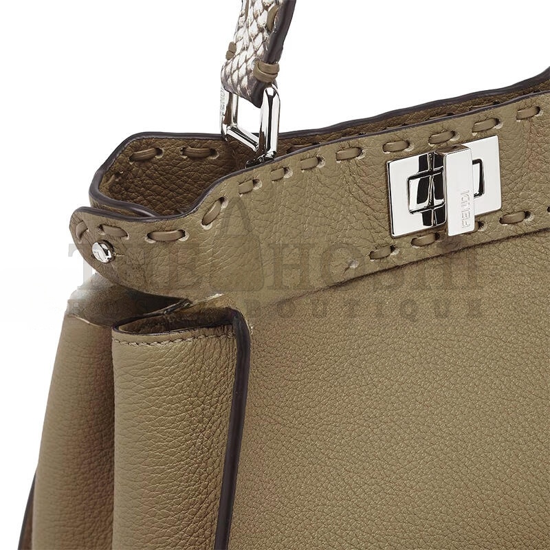 F**di PEEKABOO MINI 8BN244ARBGF1PPS (23*18*11cm) Master Quality