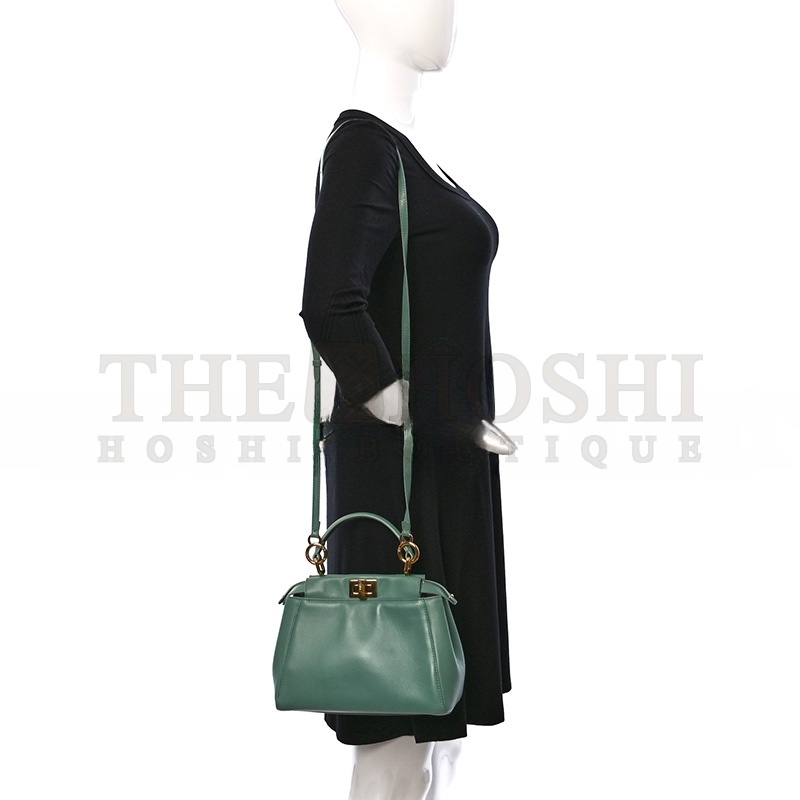 F**di FF NAPPA MINI PEEKABOO ICONIC SATCHEL  (23*18*11cm) Master Quality