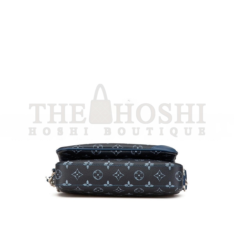 L0vis Vvtt0n TRIO MESSENGER BLEU M11592 (25*18.5*7cm) Master Quality