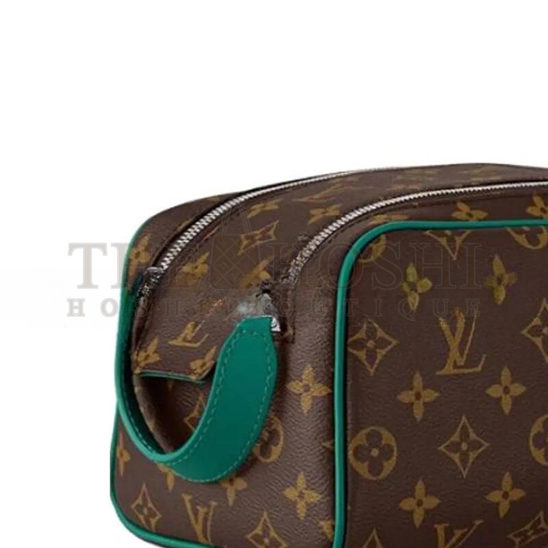 L0vis Vvtt0n DOPP KIT M12639 (28*16.5*15cm) Master Quality