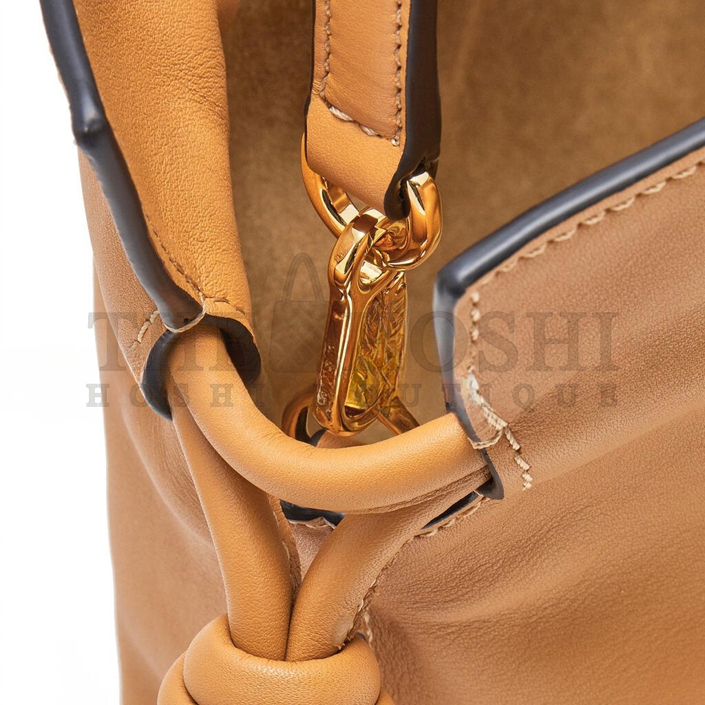 L0ew* MINI FLAMENCO CLUTCH IN NAPPA CALFSKIN 0010965952 (23.9*18*9cm) Master Quality